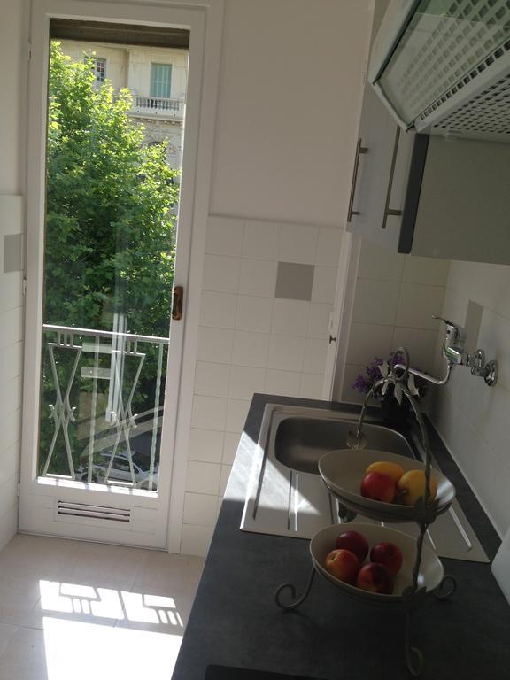 Bel Appartement De Gill Centre Ville نيس المظهر الخارجي الصورة