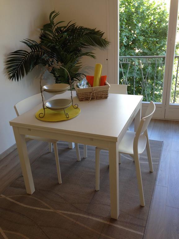 Bel Appartement De Gill Centre Ville نيس المظهر الخارجي الصورة